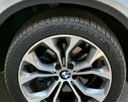 Білий БМВ Х6, об'ємом двигуна 2.99 л та пробігом 132 тис. км за 37800 $, фото 13 на Automoto.ua