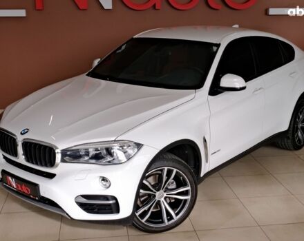 Белый БМВ Х6, объемом двигателя 3 л и пробегом 92 тыс. км за 34900 $, фото 1 на Automoto.ua