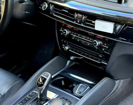 Білий БМВ Х6, об'ємом двигуна 2.99 л та пробігом 132 тис. км за 37800 $, фото 24 на Automoto.ua