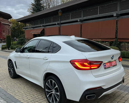 Белый БМВ Х6, объемом двигателя 2.98 л и пробегом 46 тыс. км за 35000 $, фото 4 на Automoto.ua