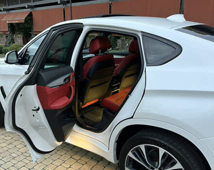 Белый БМВ Х6, объемом двигателя 2.98 л и пробегом 46 тыс. км за 35000 $, фото 11 на Automoto.ua