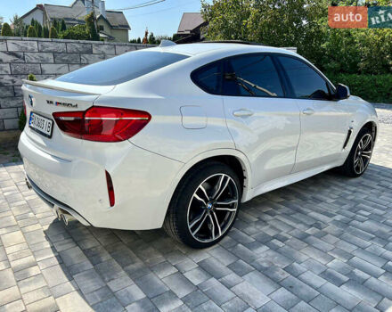 Белый БМВ Х6, объемом двигателя 2.99 л и пробегом 145 тыс. км за 50000 $, фото 8 на Automoto.ua