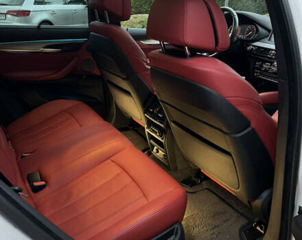 Белый БМВ Х6, объемом двигателя 2.98 л и пробегом 46 тыс. км за 35000 $, фото 12 на Automoto.ua