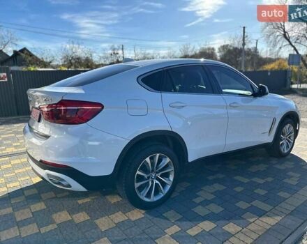 Білий БМВ Х6, об'ємом двигуна 2.98 л та пробігом 191 тис. км за 28900 $, фото 5 на Automoto.ua