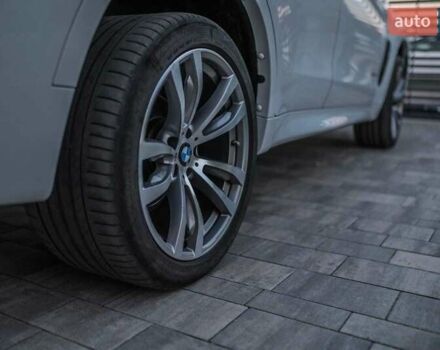 Белый БМВ Х6, объемом двигателя 3 л и пробегом 300 тыс. км за 33549 $, фото 7 на Automoto.ua