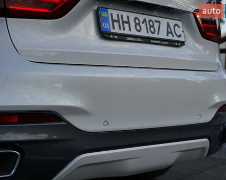 Білий БМВ Х6, об'ємом двигуна 2.99 л та пробігом 141 тис. км за 38900 $, фото 85 на Automoto.ua