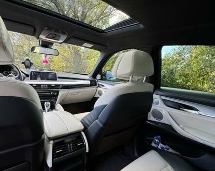 Белый БМВ Х6, объемом двигателя 3 л и пробегом 102 тыс. км за 51999 $, фото 19 на Automoto.ua