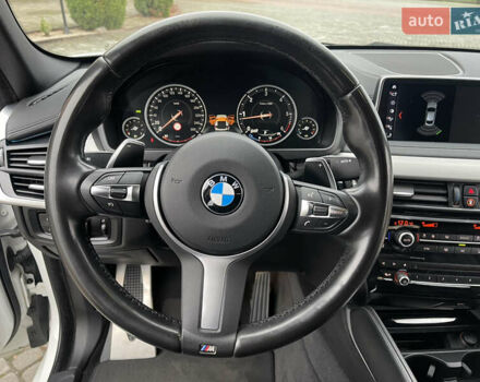 Білий БМВ Х6, об'ємом двигуна 2.99 л та пробігом 214 тис. км за 42000 $, фото 23 на Automoto.ua