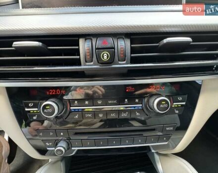 Белый БМВ Х6, объемом двигателя 3 л и пробегом 102 тыс. км за 51999 $, фото 12 на Automoto.ua