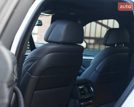 Білий БМВ Х6, об'ємом двигуна 2.99 л та пробігом 141 тис. км за 38900 $, фото 14 на Automoto.ua