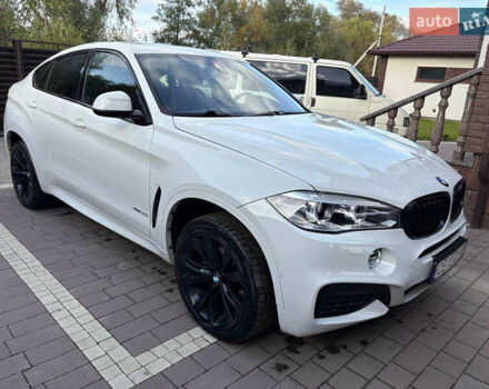 Белый БМВ Х6, объемом двигателя 3 л и пробегом 125 тыс. км за 34800 $, фото 10 на Automoto.ua