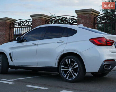 Білий БМВ Х6, об'ємом двигуна 2.99 л та пробігом 141 тис. км за 39600 $, фото 55 на Automoto.ua