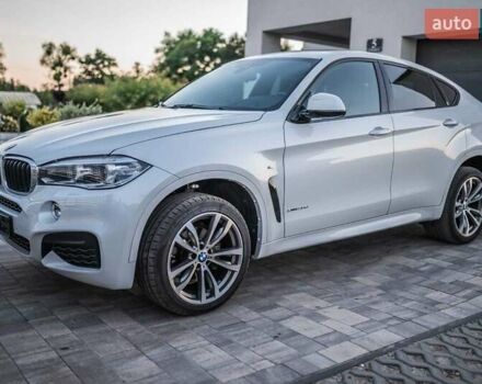 Белый БМВ Х6, объемом двигателя 3 л и пробегом 300 тыс. км за 33549 $, фото 1 на Automoto.ua