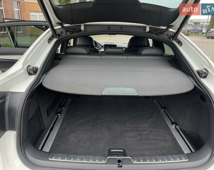 Білий БМВ Х6, об'ємом двигуна 2.99 л та пробігом 214 тис. км за 42000 $, фото 13 на Automoto.ua