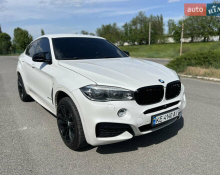 Белый БМВ Х6, объемом двигателя 2.99 л и пробегом 172 тыс. км за 43000 $, фото 1 на Automoto.ua