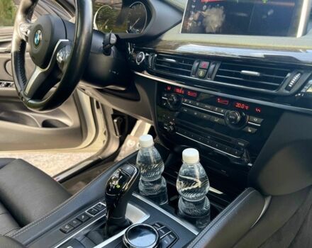 Белый БМВ Х6, объемом двигателя 3 л и пробегом 124 тыс. км за 34900 $, фото 17 на Automoto.ua