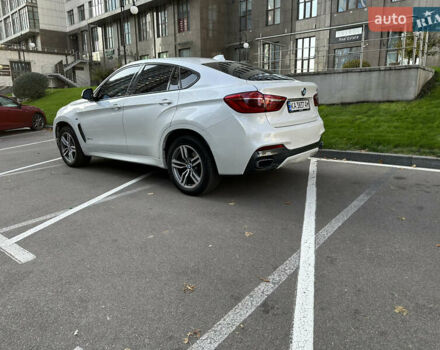 Білий БМВ Х6, об'ємом двигуна 2.98 л та пробігом 85 тис. км за 43900 $, фото 5 на Automoto.ua