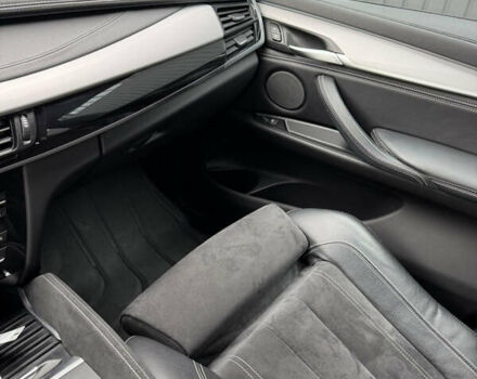 Белый БМВ Х6, объемом двигателя 2.99 л и пробегом 121 тыс. км за 48000 $, фото 15 на Automoto.ua