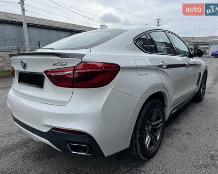 Белый БМВ Х6, объемом двигателя 2.99 л и пробегом 121 тыс. км за 48000 $, фото 8 на Automoto.ua