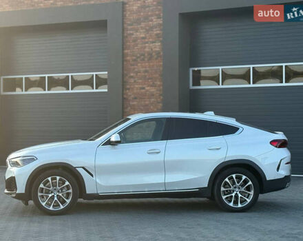 Белый БМВ Х6, объемом двигателя 3 л и пробегом 105 тыс. км за 58000 $, фото 3 на Automoto.ua