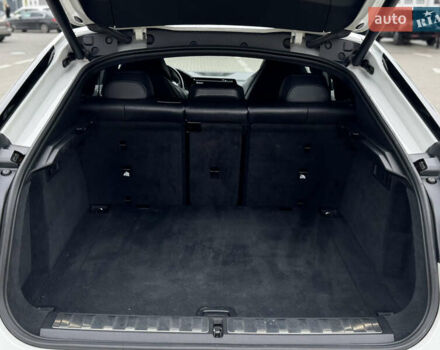 Белый БМВ Х6, объемом двигателя 2.99 л и пробегом 166 тыс. км за 72000 $, фото 13 на Automoto.ua