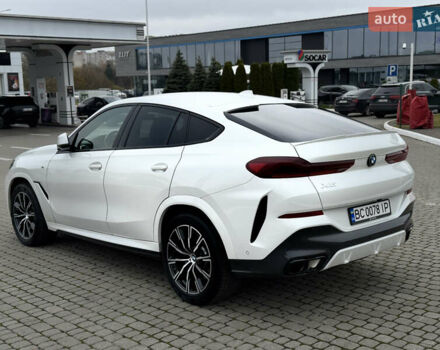 Белый БМВ Х6, объемом двигателя 2.99 л и пробегом 166 тыс. км за 72000 $, фото 5 на Automoto.ua