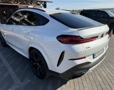 Белый БМВ Х6, объемом двигателя 3 л и пробегом 110 тыс. км за 80000 $, фото 6 на Automoto.ua