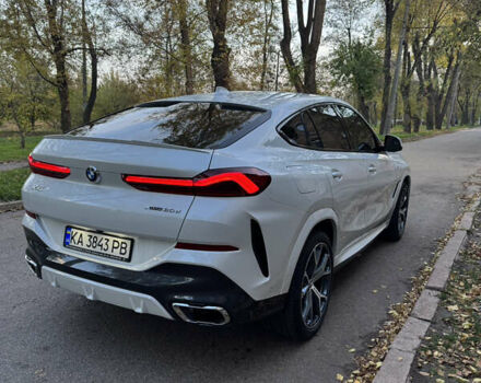 Белый БМВ Х6, объемом двигателя 2.99 л и пробегом 56 тыс. км за 83000 $, фото 6 на Automoto.ua