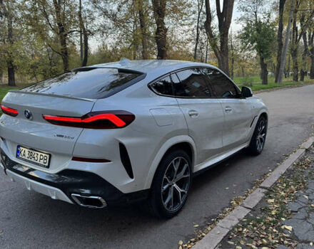 Белый БМВ Х6, объемом двигателя 2.99 л и пробегом 56 тыс. км за 83000 $, фото 5 на Automoto.ua