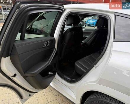 Білий БМВ Х6, об'ємом двигуна 3 л та пробігом 36 тис. км за 79900 $, фото 38 на Automoto.ua