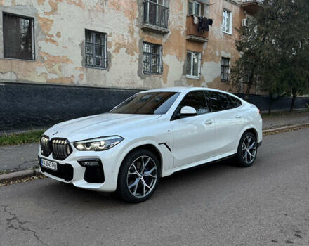 Белый БМВ Х6, объемом двигателя 2.99 л и пробегом 56 тыс. км за 83000 $, фото 12 на Automoto.ua