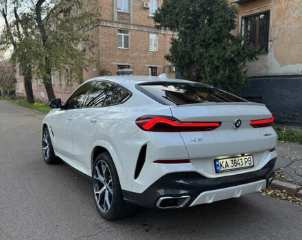 Белый БМВ Х6, объемом двигателя 2.99 л и пробегом 56 тыс. км за 83000 $, фото 3 на Automoto.ua