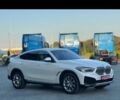 Белый БМВ Х6, объемом двигателя 3 л и пробегом 105 тыс. км за 61500 $, фото 1 на Automoto.ua