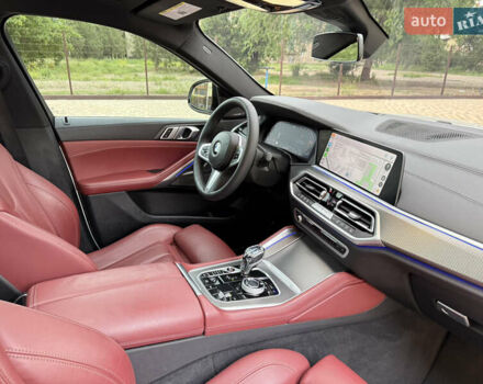 Білий БМВ Х6, об'ємом двигуна 3 л та пробігом 85 тис. км за 71000 $, фото 35 на Automoto.ua