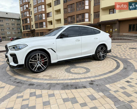 Белый БМВ Х6, объемом двигателя 3 л и пробегом 85 тыс. км за 75500 $, фото 9 на Automoto.ua