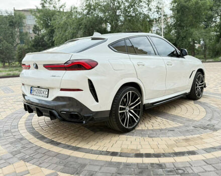 Білий БМВ Х6, об'ємом двигуна 3 л та пробігом 85 тис. км за 71000 $, фото 8 на Automoto.ua