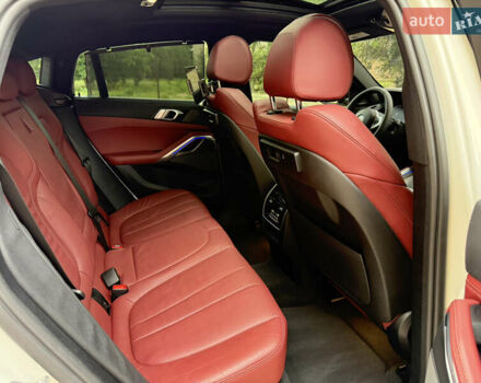 Білий БМВ Х6, об'ємом двигуна 3 л та пробігом 85 тис. км за 71000 $, фото 31 на Automoto.ua