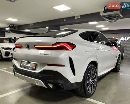 Белый БМВ Х6, объемом двигателя 2.99 л и пробегом 28 тыс. км за 109700 $, фото 12 на Automoto.ua