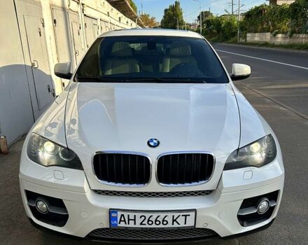 Белый БМВ Х6, объемом двигателя 3 л и пробегом 194 тыс. км за 13600 $, фото 1 на Automoto.ua