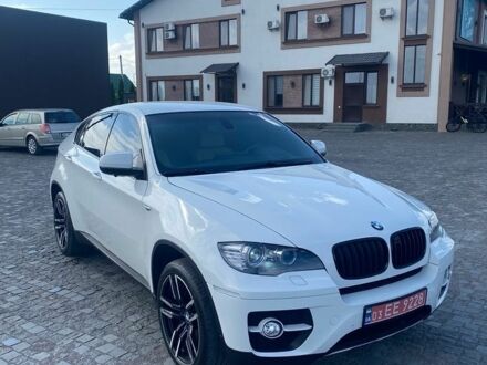 Белый БМВ Х6, объемом двигателя 3 л и пробегом 185 тыс. км за 13900 $, фото 1 на Automoto.ua