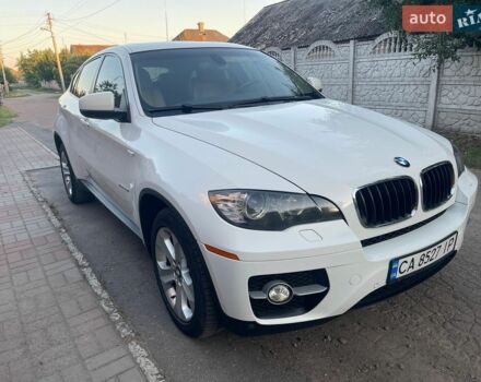 Белый БМВ Х6, объемом двигателя 2.98 л и пробегом 194 тыс. км за 17000 $, фото 1 на Automoto.ua
