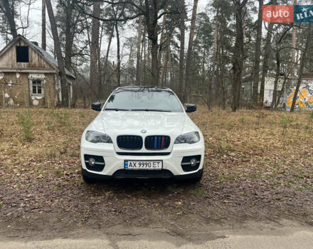Белый БМВ Х6, объемом двигателя 2.99 л и пробегом 258 тыс. км за 27000 $, фото 1 на Automoto.ua