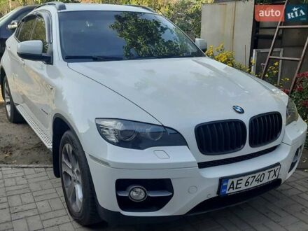 БМВ Х6 2011 в Днепре (Днепропетровске) на Automoto.ua Белый БМВ Х6, объемом двигателя 2.98 л и пробегом 195 тыс. км за 20900 $, фото 1 на Automoto.ua