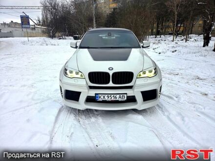 Білий БМВ Х6, об'ємом двигуна 4.4 л та пробігом 160 тис. км за 21500 $, фото 1 на Automoto.ua