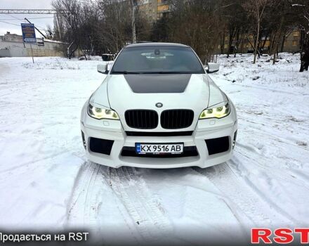 Белый БМВ Х6, объемом двигателя 4.4 л и пробегом 160 тыс. км за 21500 $, фото 1 на Automoto.ua
