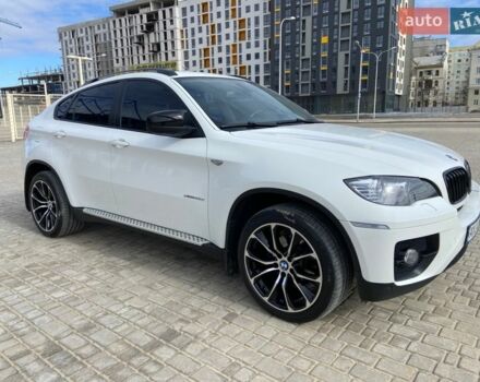 Белый БМВ Х6, объемом двигателя 3 л и пробегом 104 тыс. км за 27500 $, фото 1 на Automoto.ua