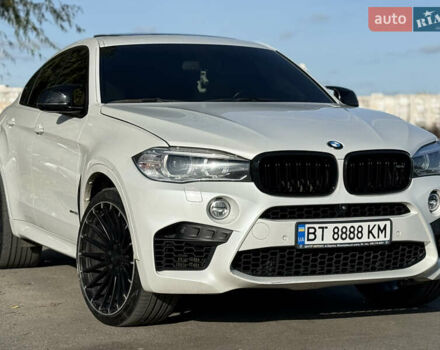 Белый БМВ Х6, объемом двигателя 4.39 л и пробегом 152 тыс. км за 38000 $, фото 1 на Automoto.ua