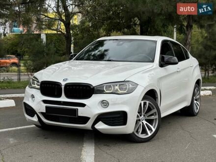 Белый БМВ Х6, объемом двигателя 4.39 л и пробегом 160 тыс. км за 32500 $, фото 1 на Automoto.ua