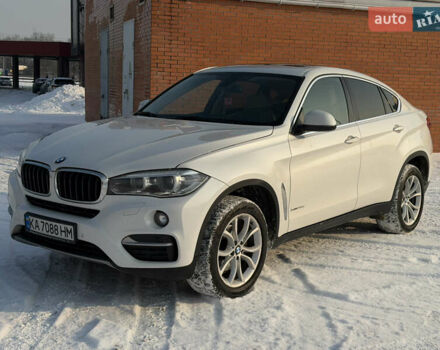 Белый БМВ Х6, объемом двигателя 2.99 л и пробегом 165 тыс. км за 36900 $, фото 1 на Automoto.ua