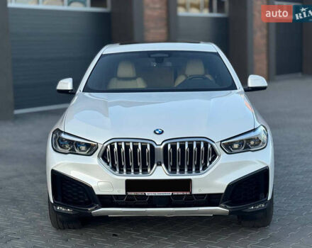 Белый БМВ Х6, объемом двигателя 3 л и пробегом 105 тыс. км за 58000 $, фото 1 на Automoto.ua